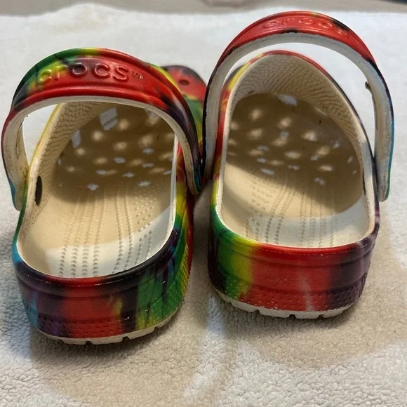 CROCS Vibrant Tie-Dye Sandals - Picture 3 of 5